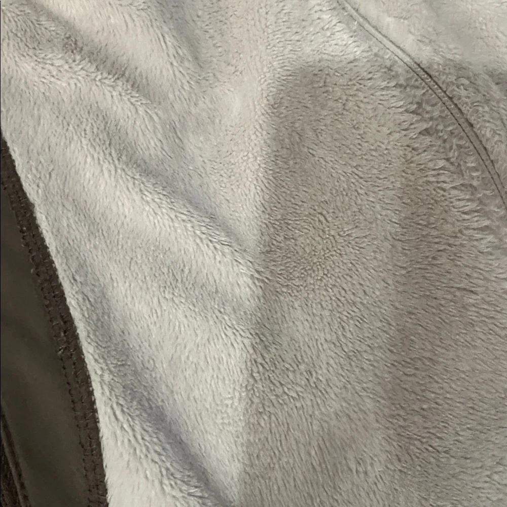 Columbia White and Tan Fleece Jacket - Picture 3 of 3